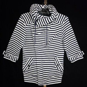 Blue Tornado Women's Striped Expandable Hood Shacket M